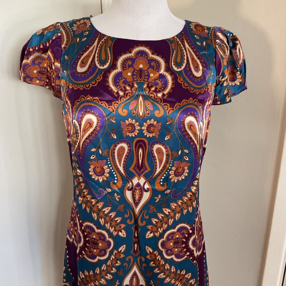 Banana Republic NWT 100% Silk Paisley Midi Dress Purple Teal Size 10 - Picture 3 of 8